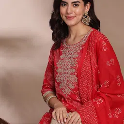 Anouk Women Floral Printed Regular Thread Work Pure Cotton Kurta with Trousers & With Dupatta-picture-18