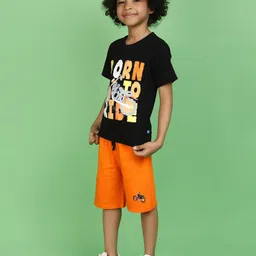 V-Mart Boys Printed Pure Cotton T-shirt With Shorts image 3