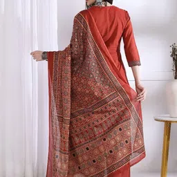 KALINI Red Pure Cotton Kurta Sets image 4