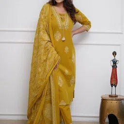 Vogue by Avantika Women Ethnic Motifs Printed Pure Cotton Kurta with Trouser & Dupatta image 5