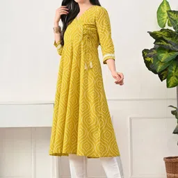 DECKEDUP Women Ethnic Motifs Printed Angrakha Pure Cotton Kurta with Trousers image 3