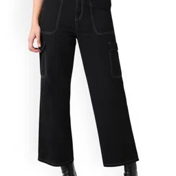 Kraus Jeans Women Loose Fit High-Rise Cargos Trousers-picture-34