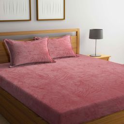 THE little BIG STORE Red 150 TC King Bedsheet with 2 Pillow Covers-picture-30