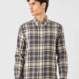 Snitch Men Slim Fit Checked Casual Shirt-picture-18