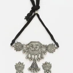 Moedbuille Silver-Plated Ghungroo-Studded Oxidised Jewellery Set image 3