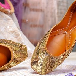 NR By Nidhi Rathi Women Women Ethnic Handcrafted Golden Jutti-picture-1