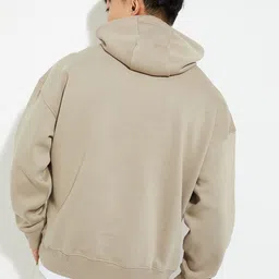 max Men Sweatshirt image 5