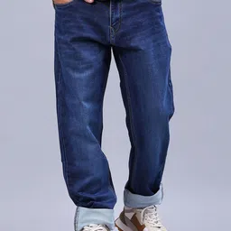 V-Mart Men Regular Fit Low-Rise Light Fade Denim Jeans image 4