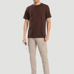 The Roadster Lifestyle Co Cotton Slim Fit Cargos Trousers image 5