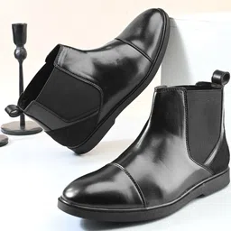 Roadster Men PU Round Toe Slip On Chelsea Boots-image-61