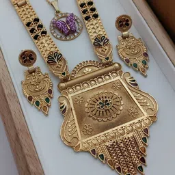 KHUSHBOO PLAST & BANGLES Stone-Studded Jewellery Set image 2