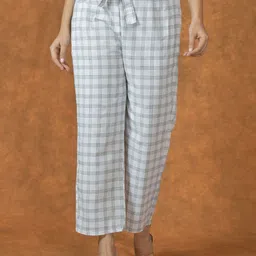 ETC X D To D Life Style Women Checked Straight Fit Cotton Trousers-picture-18