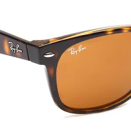 Ray-Ban Unisex Wayfarer Sunglasses 0RB2132 image 2