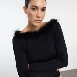 Trendyol Women Ribbed Pullover with Fuzzy Detail-image-37