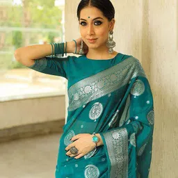 Aldwych Woven Design Zari Banarasi Saree image 5