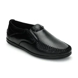 KICKSFIRE Men Textured Genuine Leather Slip-On Shoes-image-0