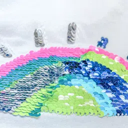 YUV Girls Selection Of 5 Printed Round Neck T-shirt image 4