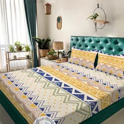 KLOTTHE Multicoloured Geometric 300 TC King Bedsheet with 2 Pillow Covers-image-19