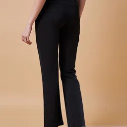 COLOR CAPITAL Pack Of 3 High Rise Ankle-Length  Flared Gym Tights image 5