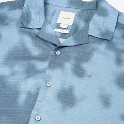 Calvin Klein Men Cuban Collar Abstract Printed Casual Shirt image 3