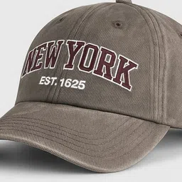 ZEVORA Men Embroidered Baseball Cap image 3