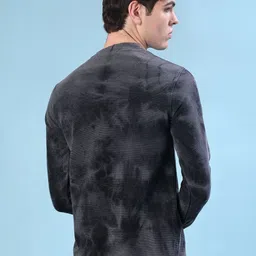 V-Mart Men Typography Dyed Slim Fit T-shirt image 2