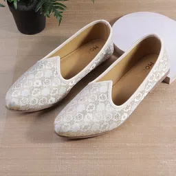 Mochi Men Woven Design Mojaris image 1