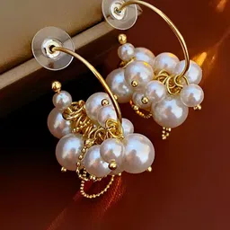 Just Lil Things Contemporary Drop Earrings image 3