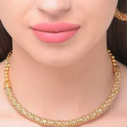 Nermosa Gold-Plated artificial Stones Studded Necklace With Earrings image 2