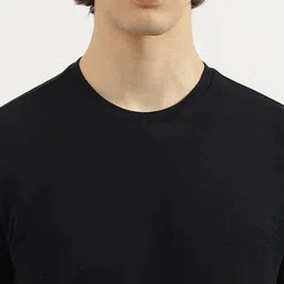 United Colors of Benetton Men Solid Round Neck Pure Cotton T-shirt image 2