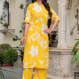 OKARA Printed Mandarin Collar Tunic With Trousers-picture-28