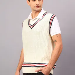 trenz Men Solid V Neck White Sweater image 3