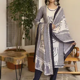 Anouk Women Striped Regular Kurta with Trousers & Dupatta image 4