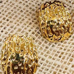 Niska Stainless Steel Gold-Plated Contemporary Studs image 3