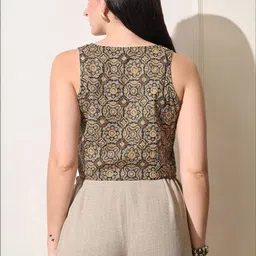 Sangria Ajrak Printed Cotton V-Neck Vest Top image 3