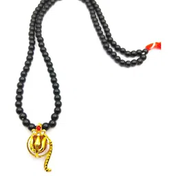 RAVIOUR LIFESTYLE Brass-Plated Synthetic Necklace image 3