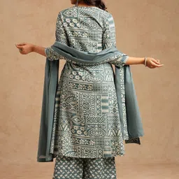 KALINI Women Ethnic Motifs Printed Pleated Thread Work Pure Cotton Kurta with Palazzos & With Dupatta image 3