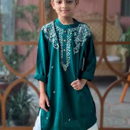 Tura Turi Boys Embroidered Kurta with Pyjamas-picture-54