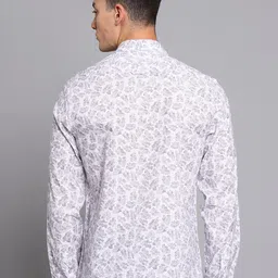 TRIGGER Men Slim Fit Floral Printed Casual Shirt image 2