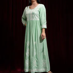 Vishudh Women Embroidered Fit & Flare Midi Dress image 3