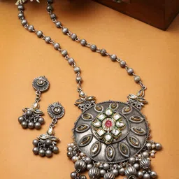 Moedbuille Silver-Plated Kundan-Studded Oxidised Necklace And Earrings-picture-10