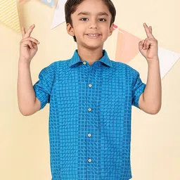 Fabindia Boys Textured Spread Collar Cotton Casual Shirt-picture-37
