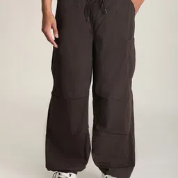 The Roadster Lifestyle Co Pure Cotton Mid-Rise Cargo Trousers-image-3