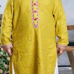 Vivedkids Boys Embroidered Regular Mirror Work Pure Cotton Kurta with Trousers image 2