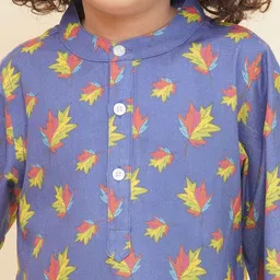 Sethukrishna Boys Floral Printed Mandarin Collar Straight Kurta With Pyjamas image 2