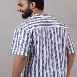 VILLAIN Men Relaxed Opaque Striped Casual Shirt image 3