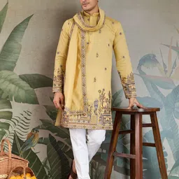 ODETTE Men Geometric Embroidered Flared Sleeves Sequinned Anarkali Kurta image 3