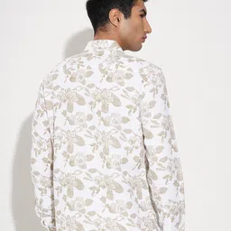 Peregrine by Pantaloons Men Floral Printed Casual Shirt image 4