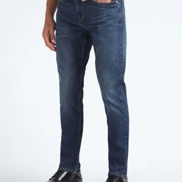 Flying Machine Men Tapered Fit Light Fade Stretchable Jeans image 3