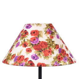 foziq Black Printed Triangle Metal Table Lamps image 5